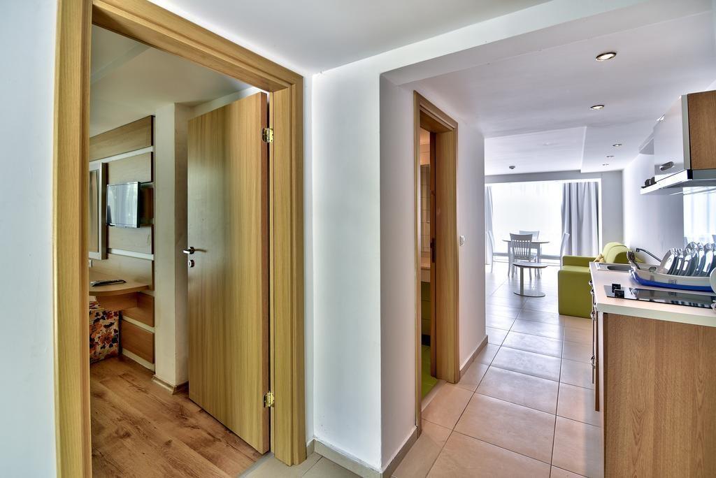 Hotel Forest Beach Primorsko Esterno foto