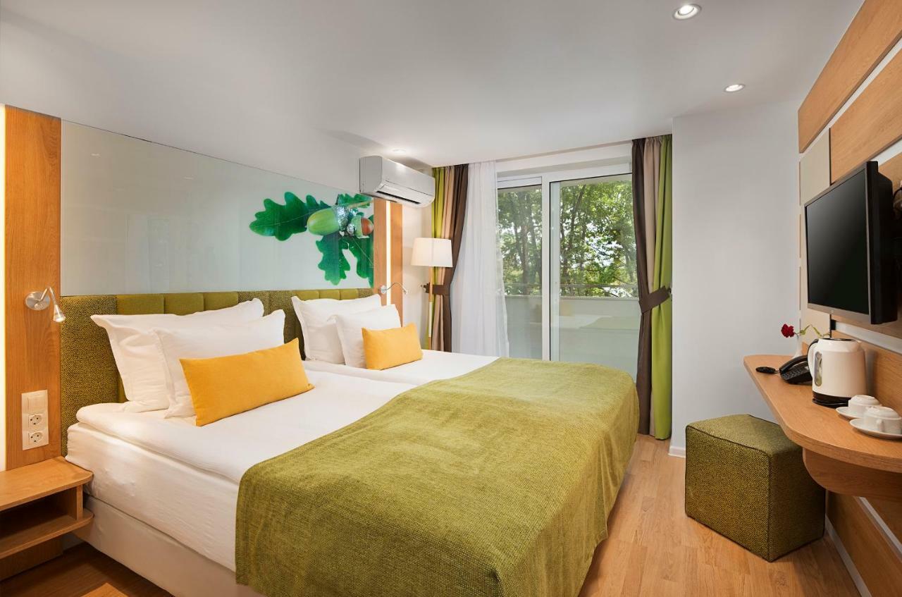 Hotel Forest Beach Primorsko Esterno foto